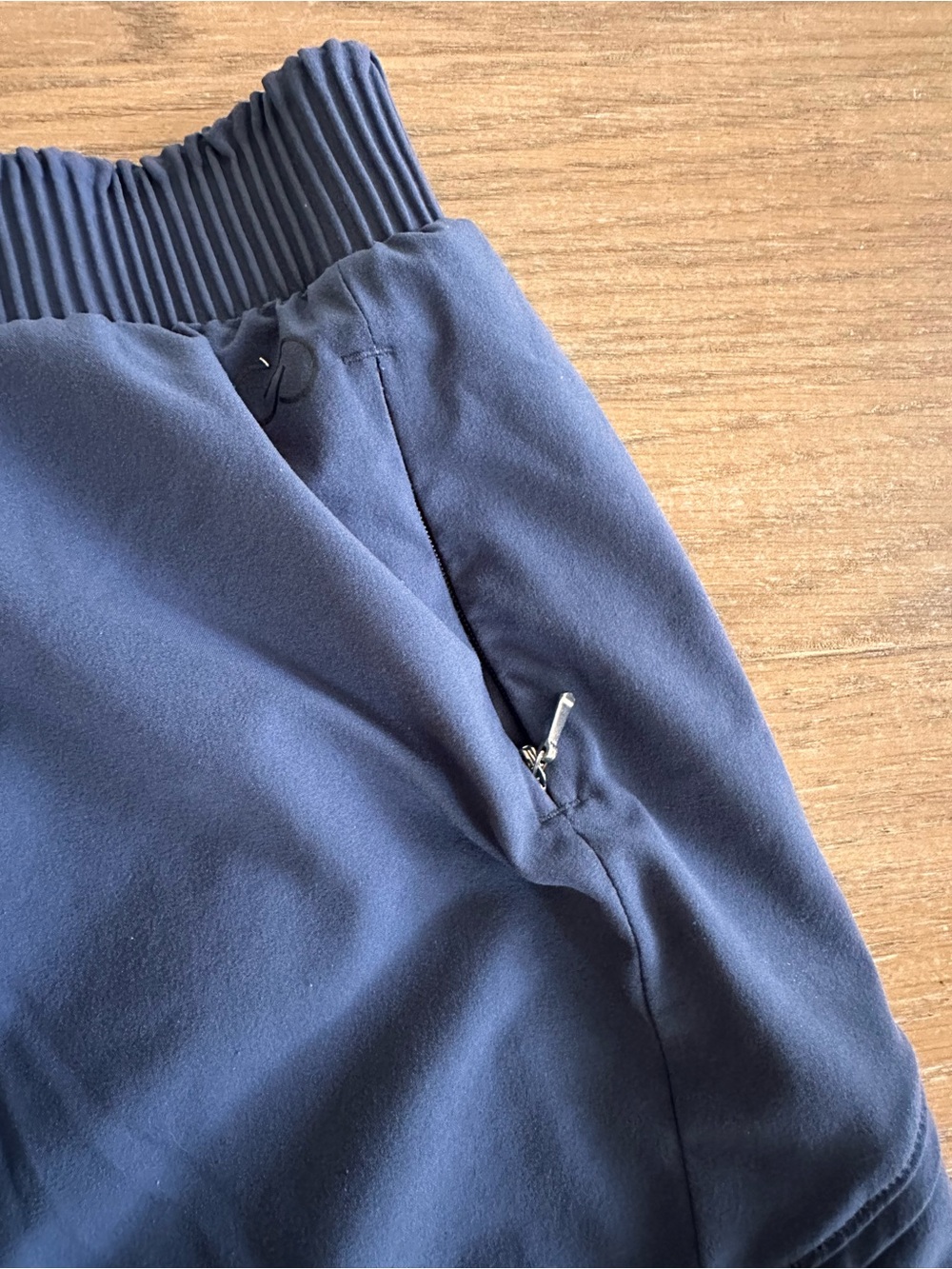 CALIA Navy Athletic Running Shorts Zip Pockets Size M - Picture 3 of 7